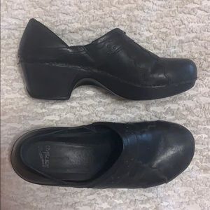 Dansko clogs, black, size 39